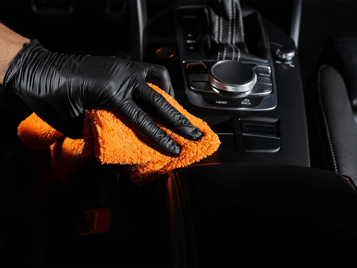 Detailing intérieur : un habitacle comme neuf